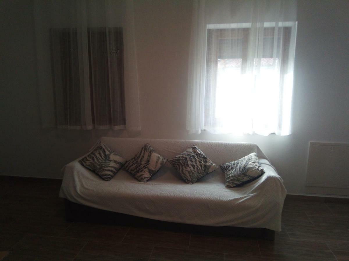 Apartmaji Matazin Črni Kal المظهر الخارجي الصورة