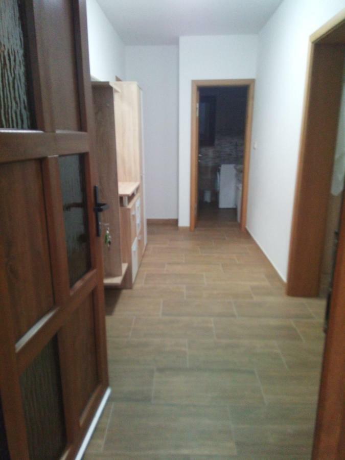 Apartmaji Matazin Črni Kal المظهر الخارجي الصورة
