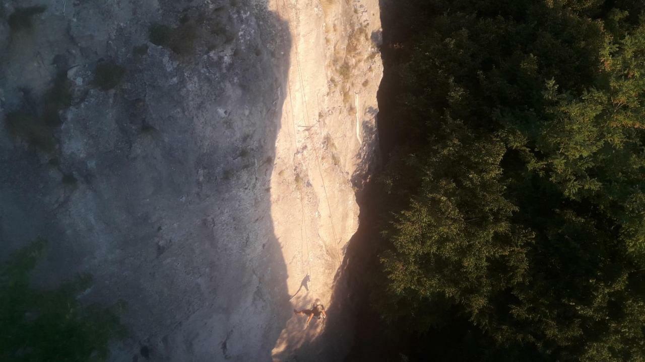 Apartmaji Matazin Črni Kal المظهر الخارجي الصورة
